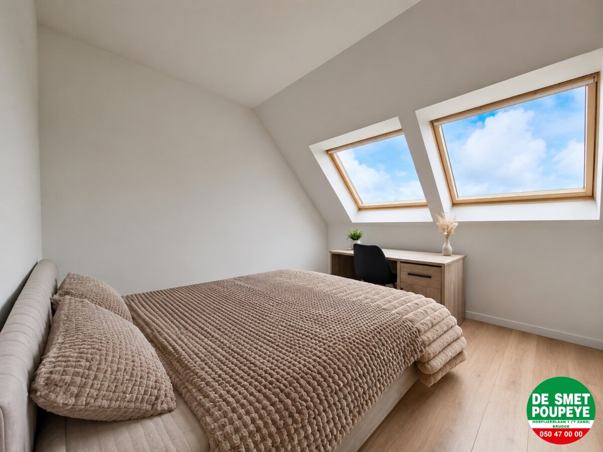 Ruim duplex appartement nabij 't station 