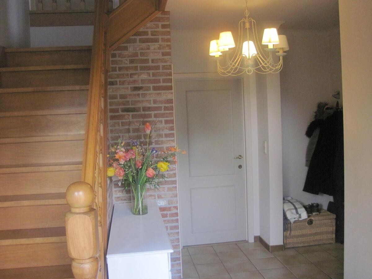 Tijdloze villa in rustige straat. Groene omgeving én toch overal vlakbij. 