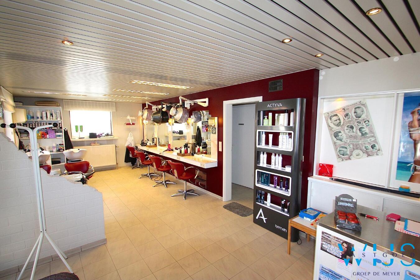 Ruime, tot in de puntjes onderhouden woning in de Katte ! 