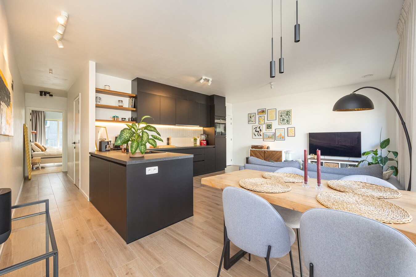 Recent appt. met 2 slpk en terras op het Antwerpse Zuid! 