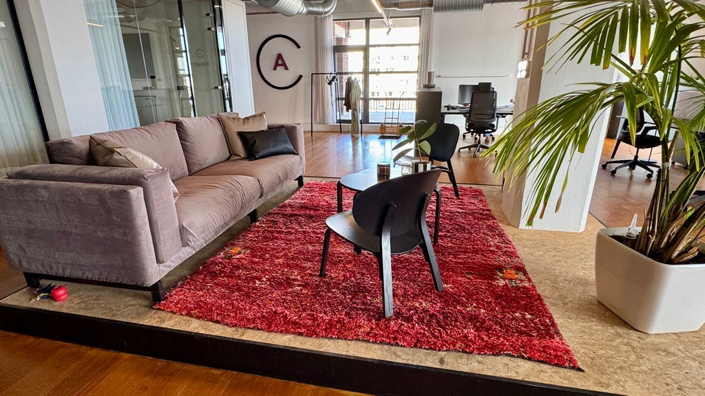 Loftkantoren te huur in Handelsdokcenter bij Gent-Dampoort