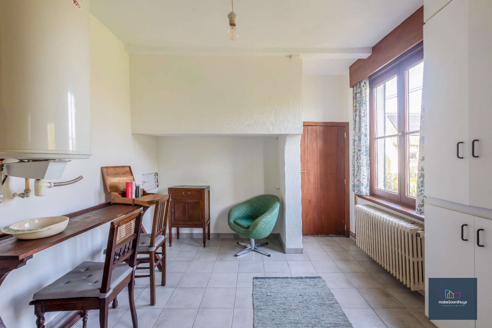 Unieke hovenierswoning op een perceel van 1 ha 18a 84ca 