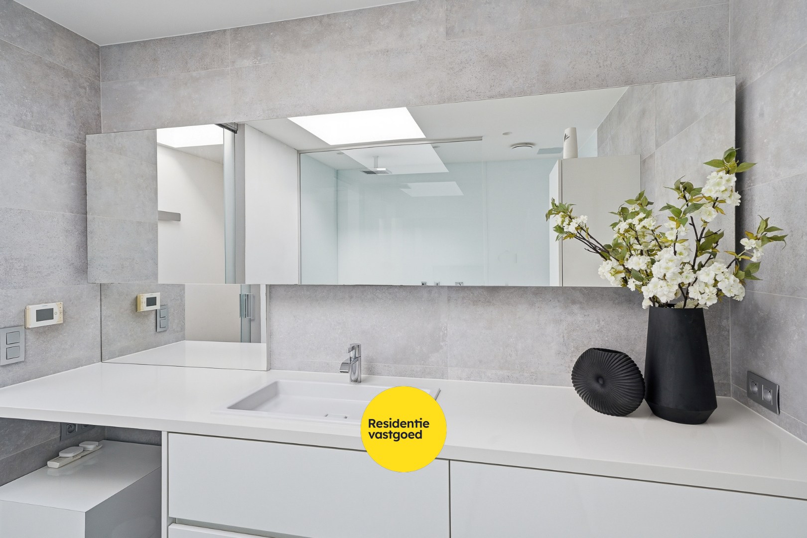 Ruime lichtrijke nieuwbouwvilla in centrum Oudenburg 