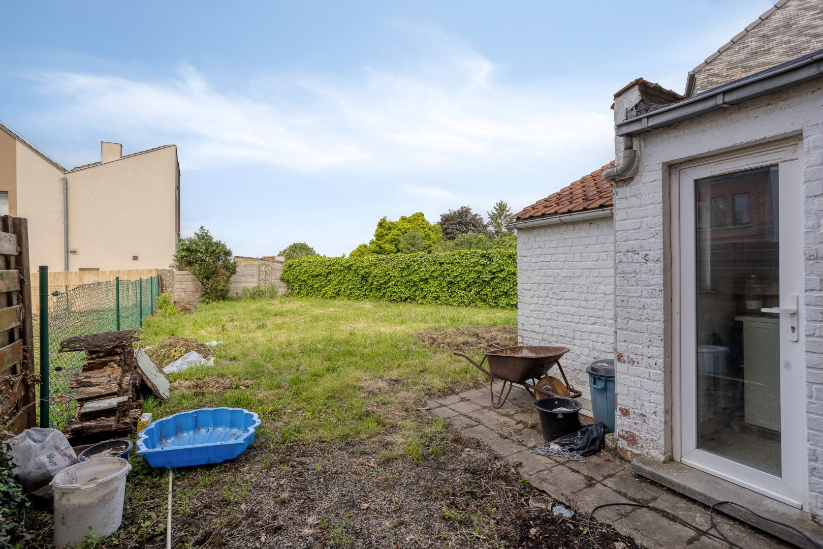TE RENOVEREN WONING met 2/3/4 slaapkamers en tuin – 1640 SINT-GENESIUS-RODE 