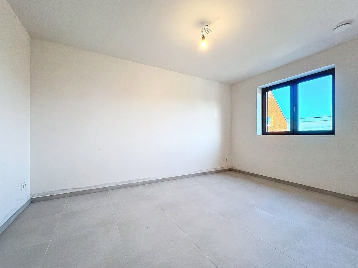 Tiptop afgewerkte nieuwbouw BEN-woning te Grotenberge, 6% BTW mogelijk 