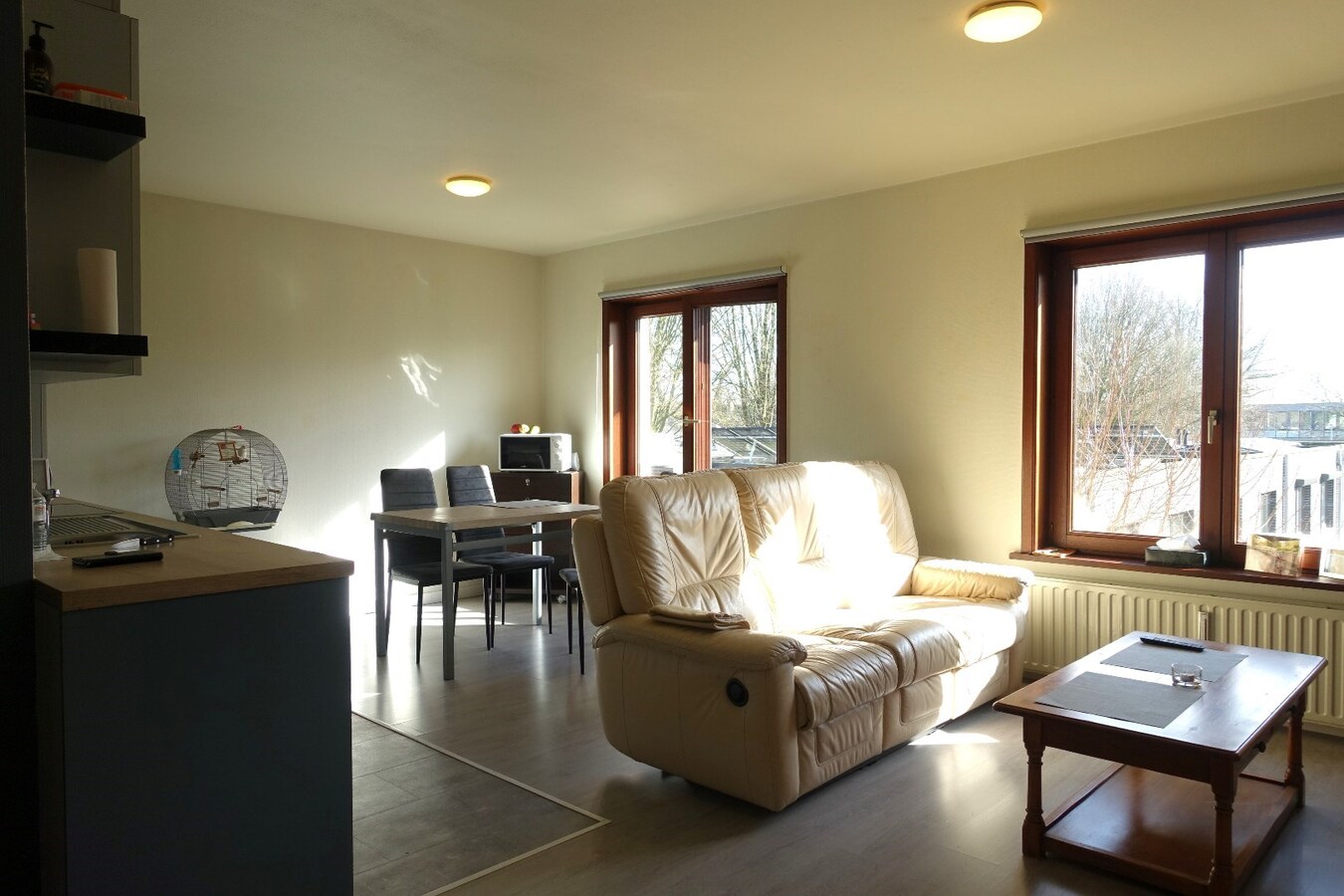 Lichtrijk appartement in centrum Gistel 