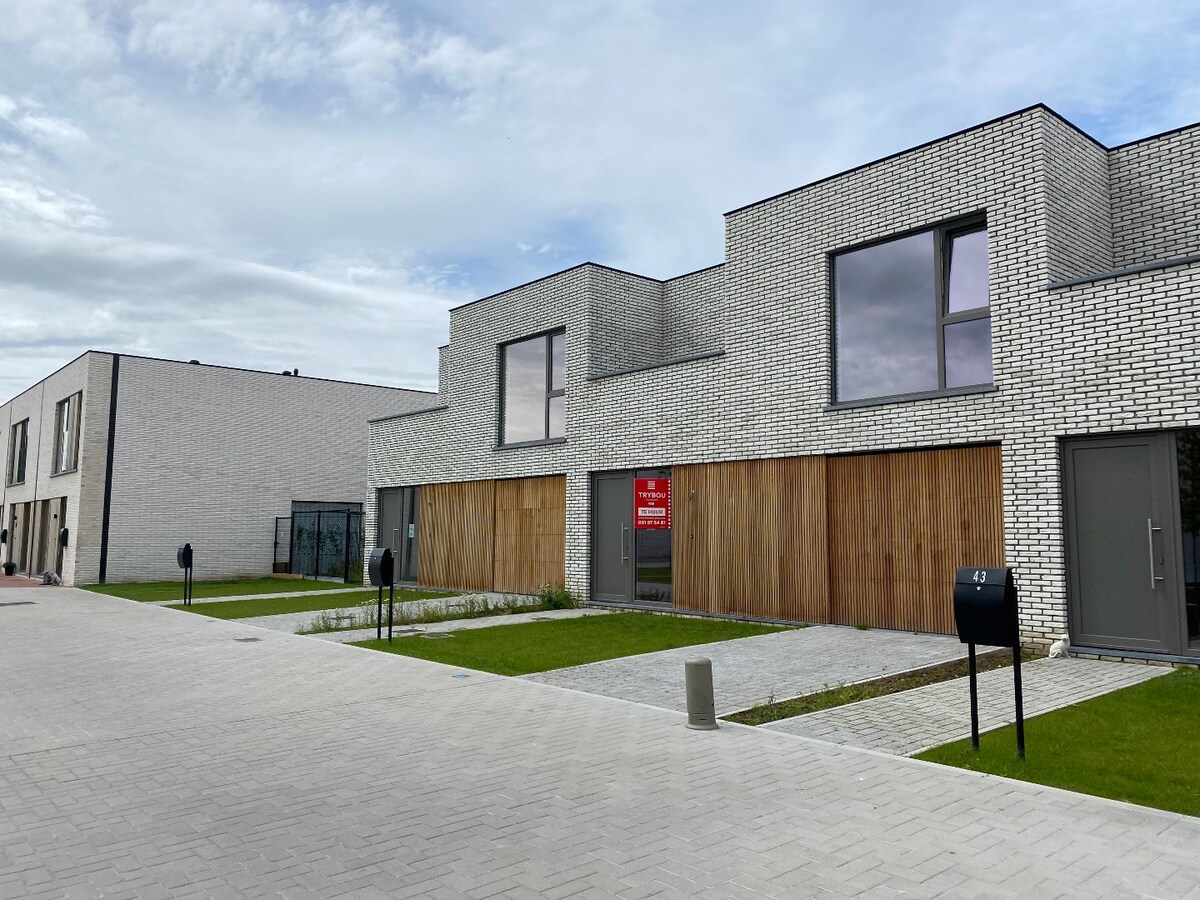 Nieuwbouwwoning met 3 slaapkamers te Houthulst 