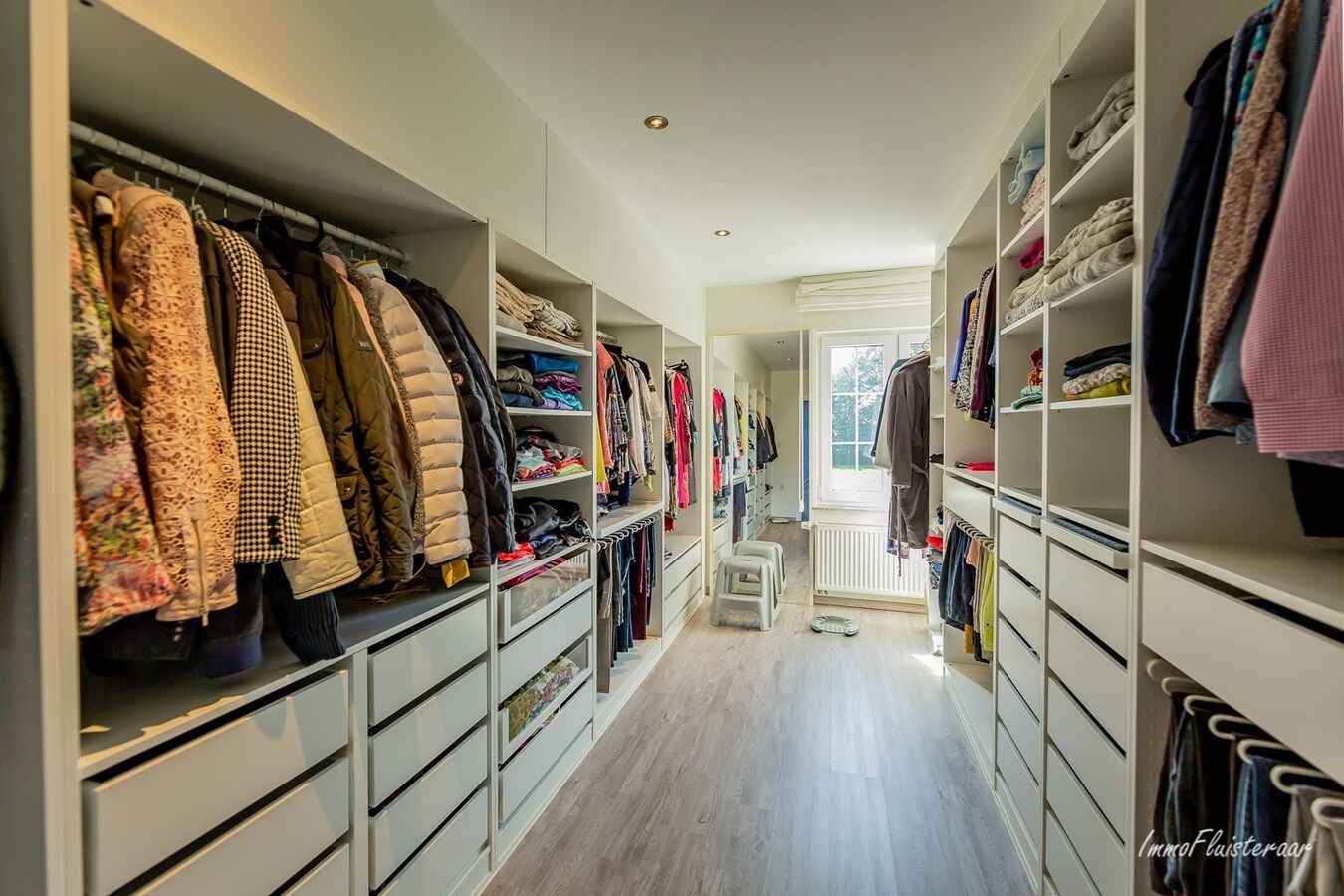 Interessante eigendom met diverse stalgebouwen op ca. 2ha te Opoeteren (uitbreiding tot ca.7,3ha mogelijk!) 