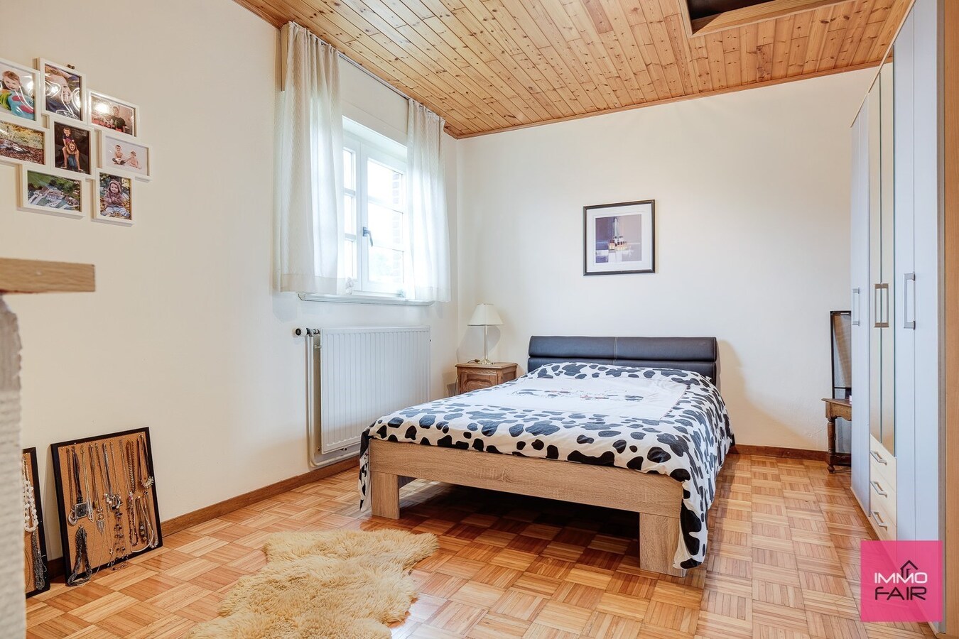 Energiezuinig landhuis met 4 slaapkamers op perceel van bijna 2000 m² 