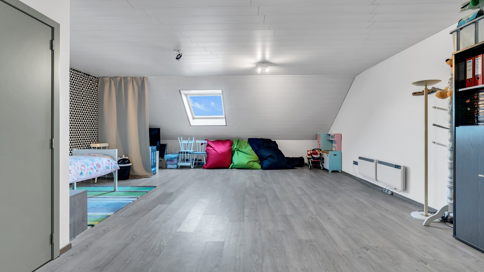 TIELT-WINGE - ruime &amp; recente vrijstaande woning 6 slks 