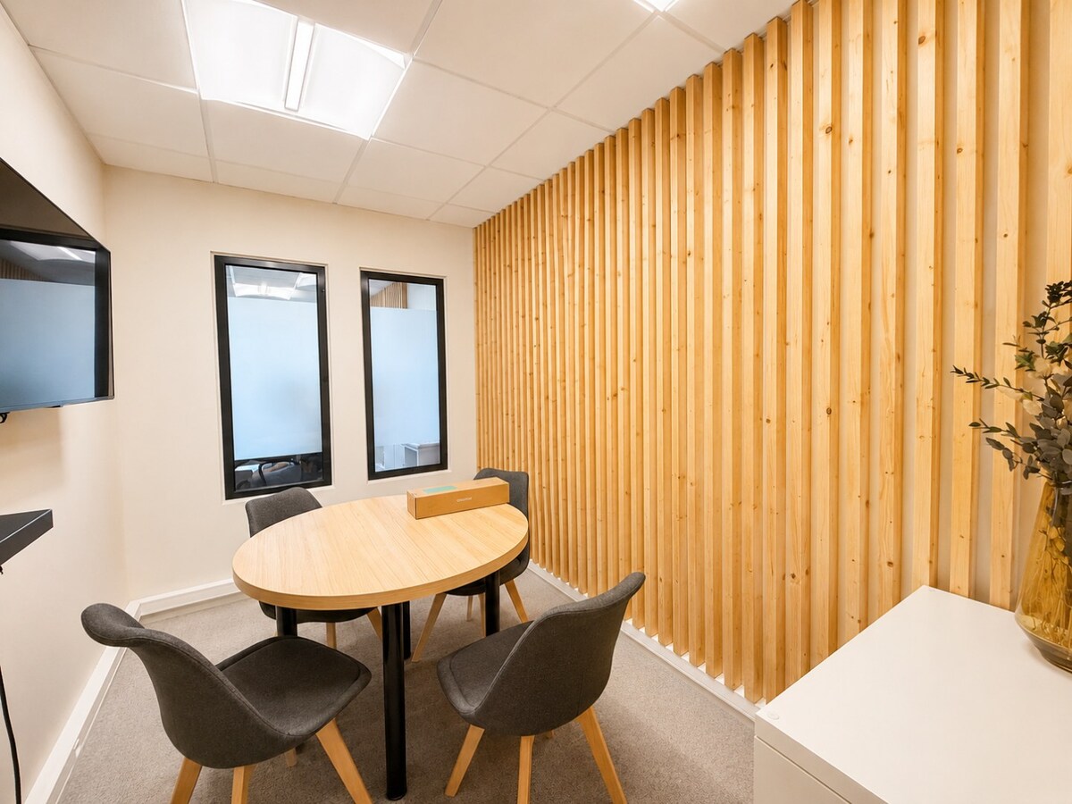 Superbe bureau de ±123 m² dans le zoning OUEST de Tournai 