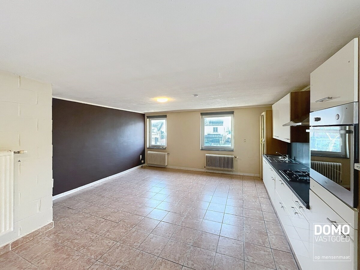 APPARTEMENTSGEBOUW  bestaande uit 1 studio en 1 appartement gelegen te Hasselt 