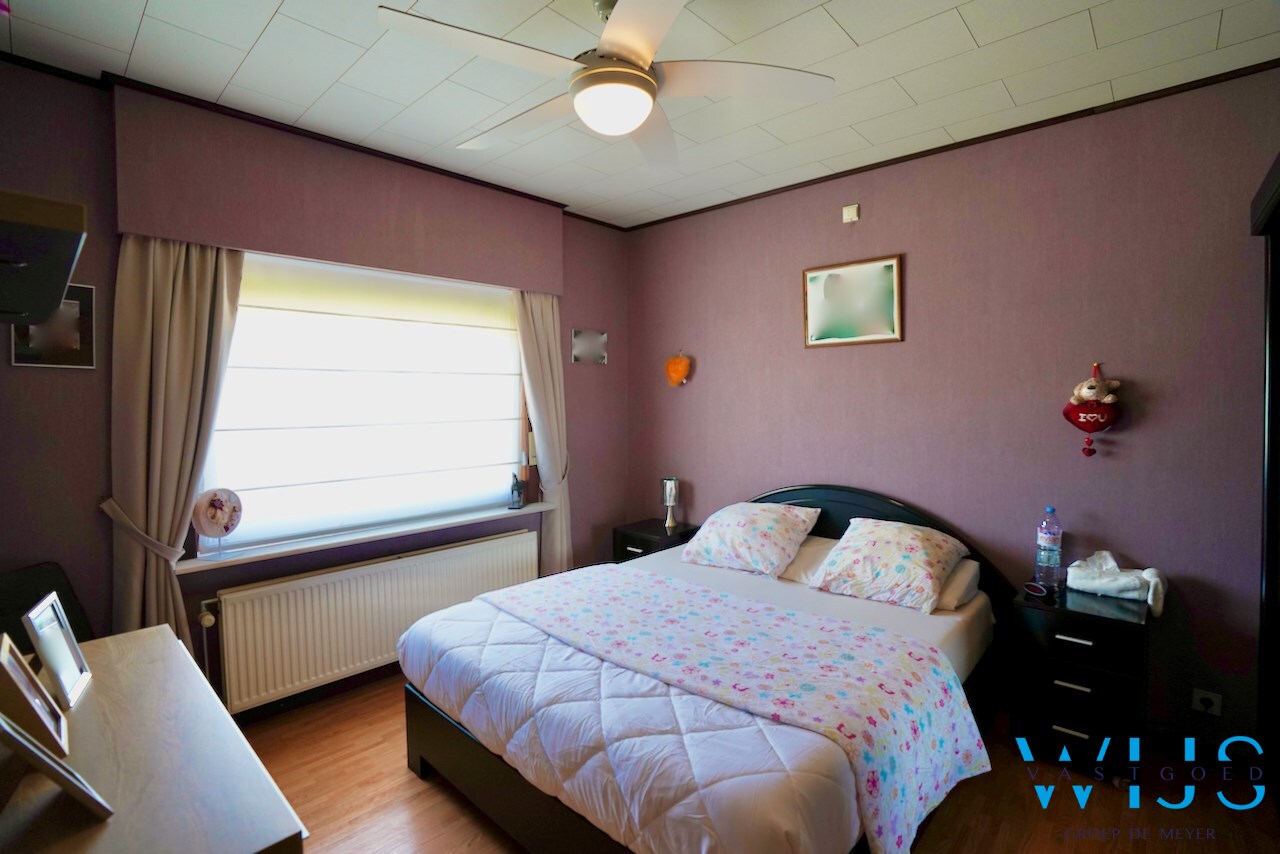 Woonhuis op 1000m² in hartje Ertvelde ! 