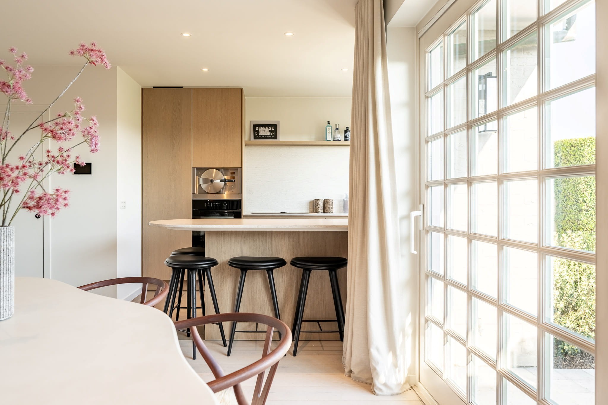 Maison récemment rénovée à vendre avec une vue magnifique sur les polders. 