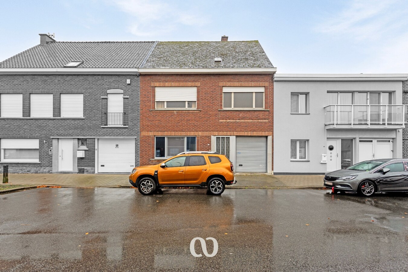 Te renoveren gezinswoning met mooie tuin in Oudenaarde 