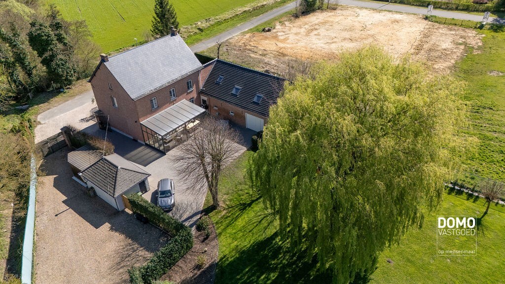 Ruime gerenoveerde woning met voldoende ruimte en tal van mogelijkheden 