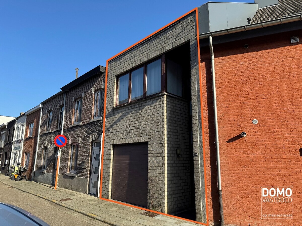 Woning met tuin, garage en 2 slaapkamers op wandelafstand van het centrum van Hasselt 