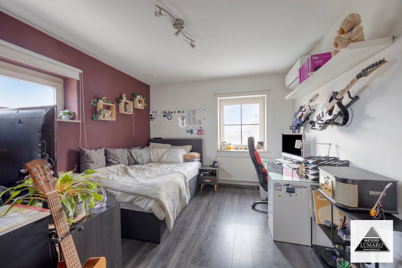 Instapklare villa met zwembad. Landelijke ligging in Leut (Maasmechelen). 