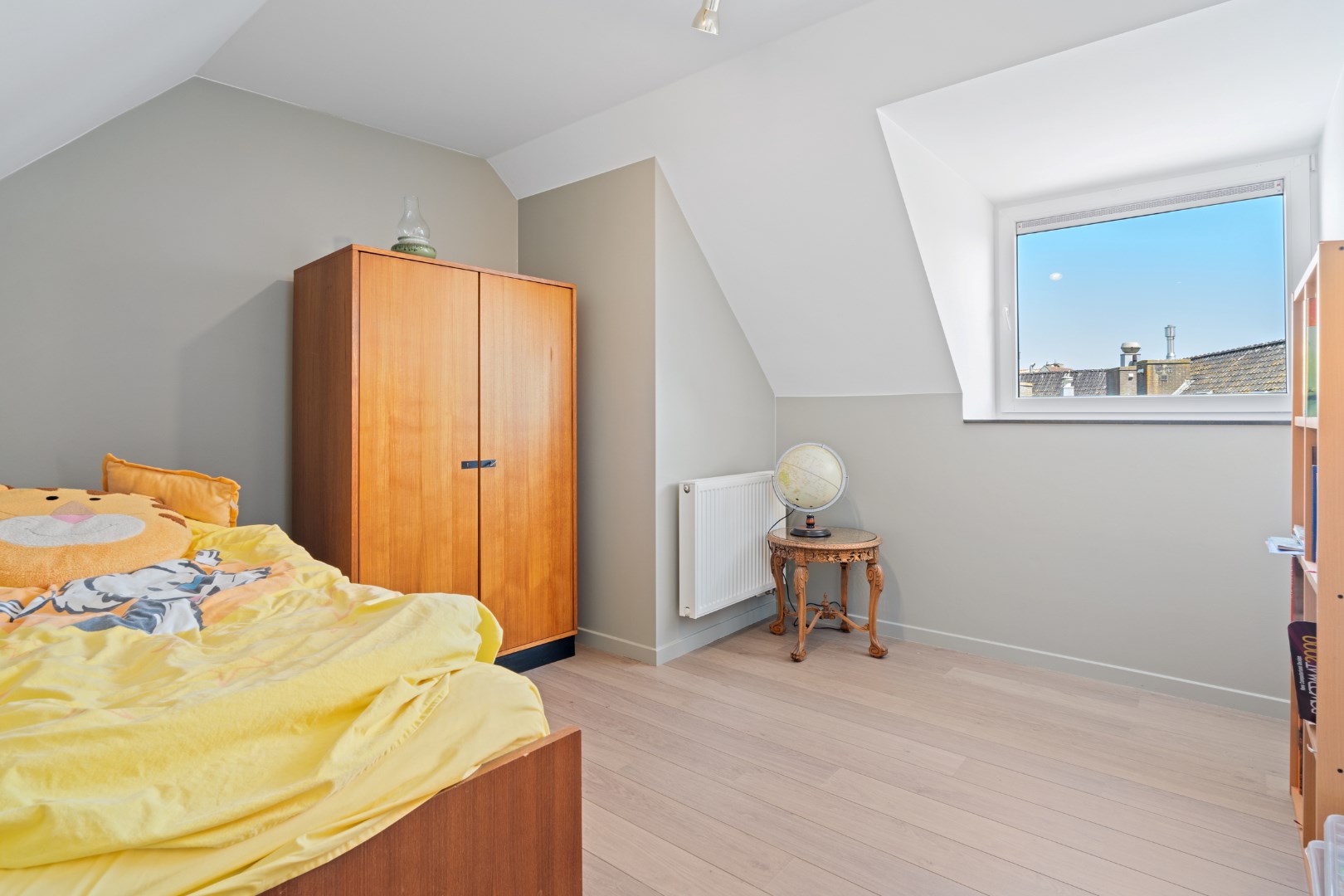 DUPLEX LUXUEUX AVEC 3 CHAMBRES À COUCHER DANS LE CENTRE D'OSTENDE 