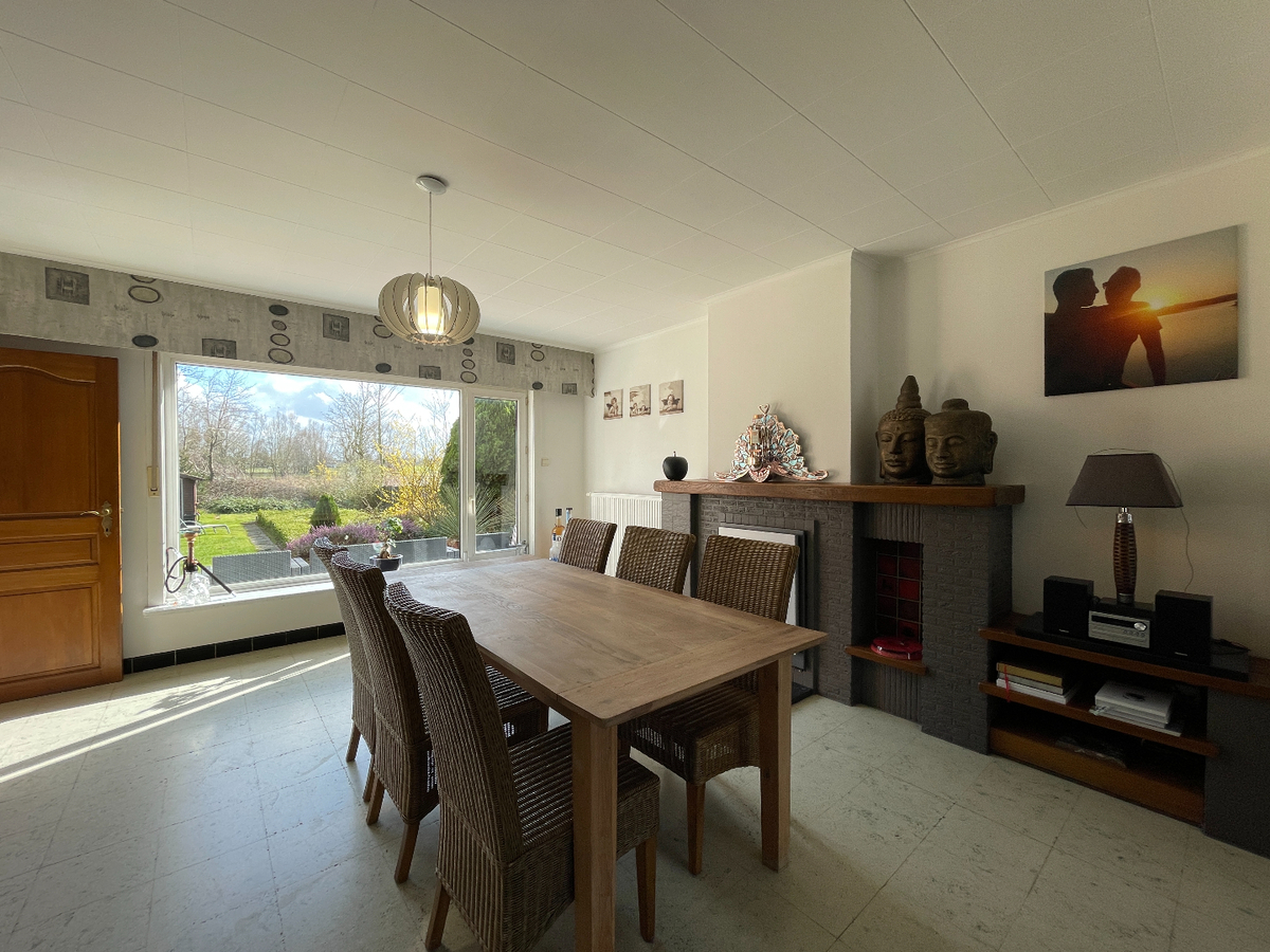 Woning met 3 slaapkamers en tuin te Roeselare! 