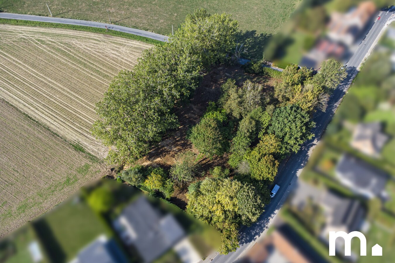 Exclusief bouwperceel (5305 m2 ) met panoramisch verzicht op toplocatie in Kortrijk ! 