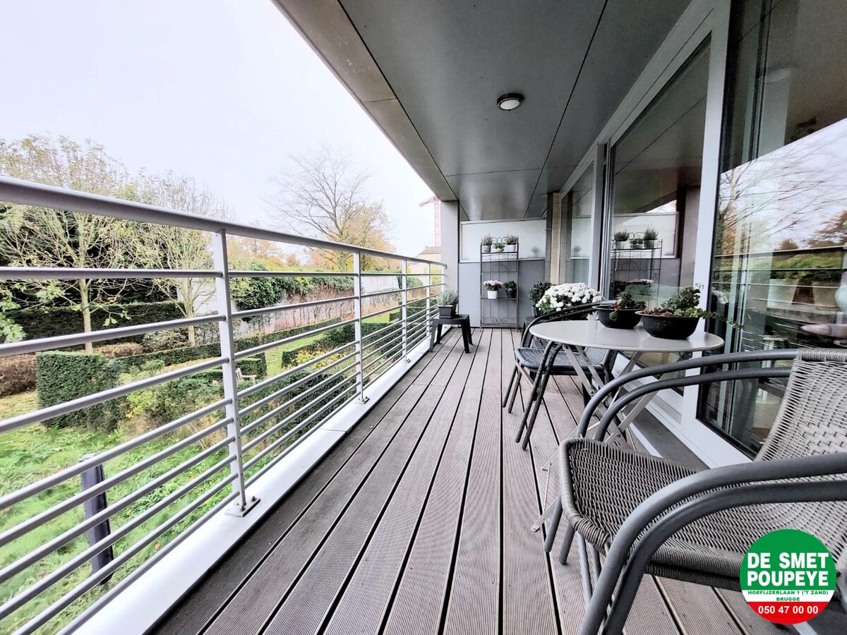 Zonnig hoekappartement 