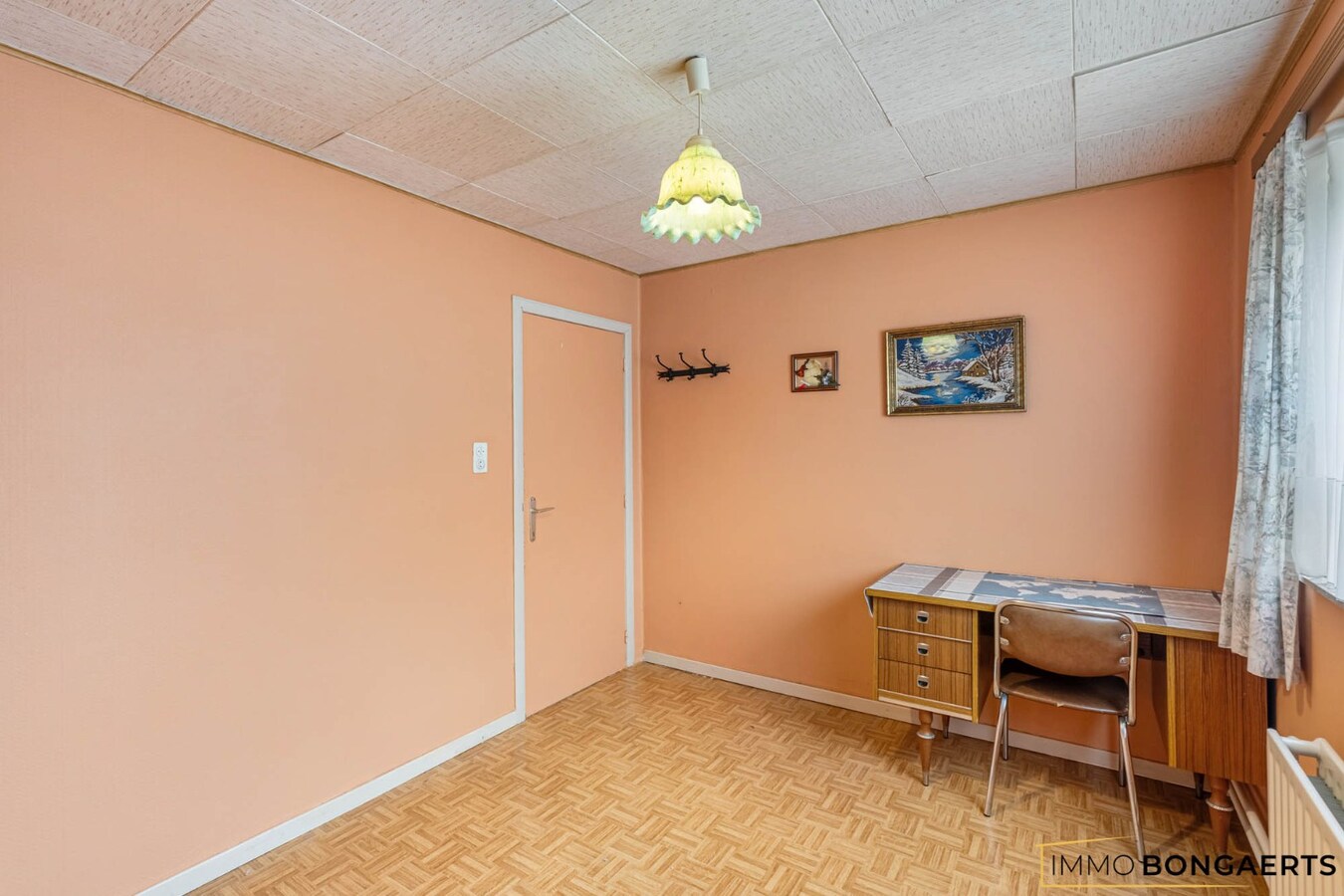 Vrijstaande woning met 3 slaapkamers 