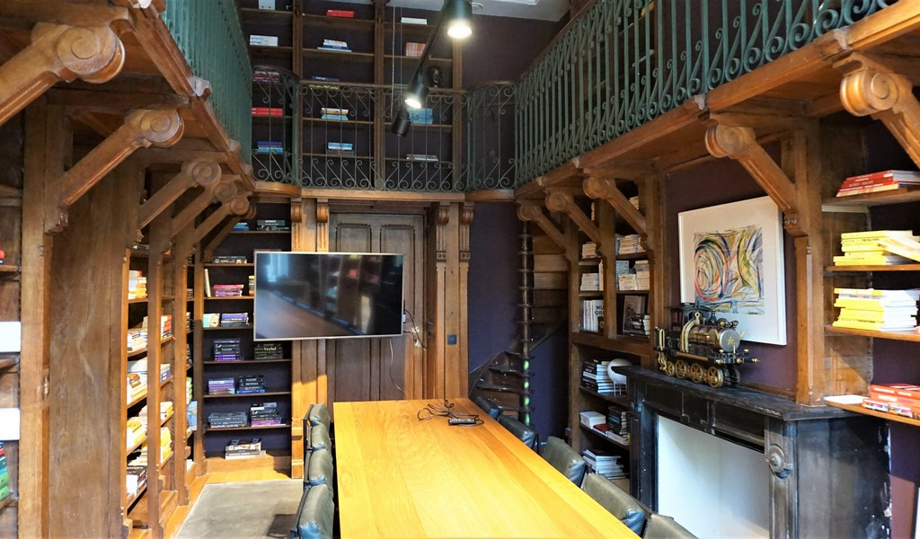 Full service kantoren in mooi gerenoveerd herenhuis in Gent