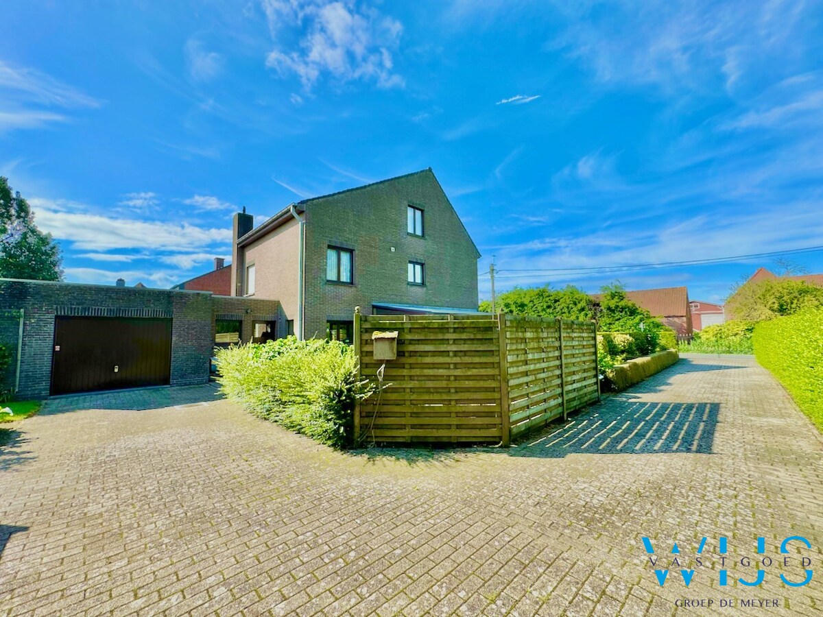 Ideaal woonhuis op fantastische locatie te Assenede ! 