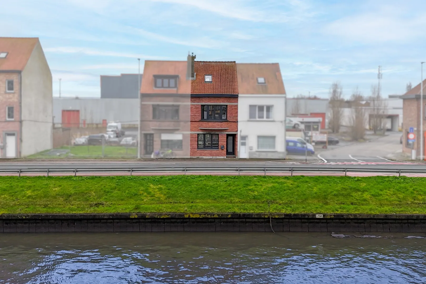 Prachtige karaktervolle herenwoning met luxeafwerking