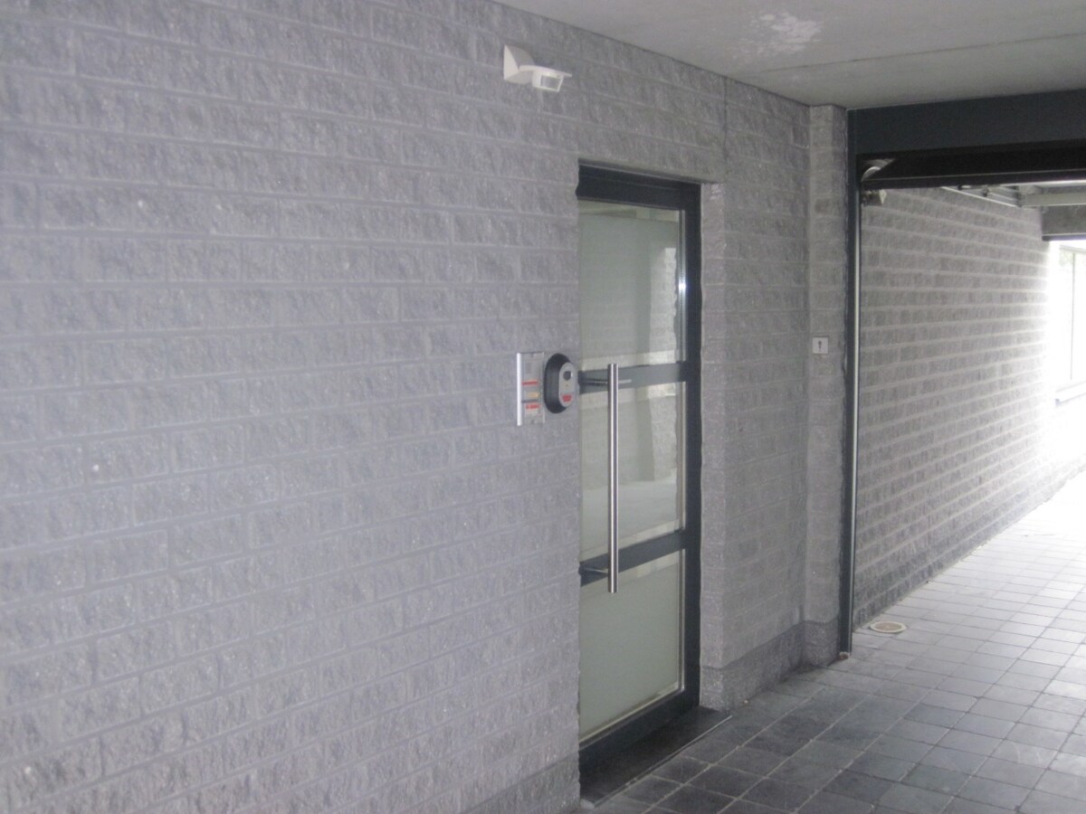 Ruim duplex 2 slpk-appartement in centrum Gavere. 