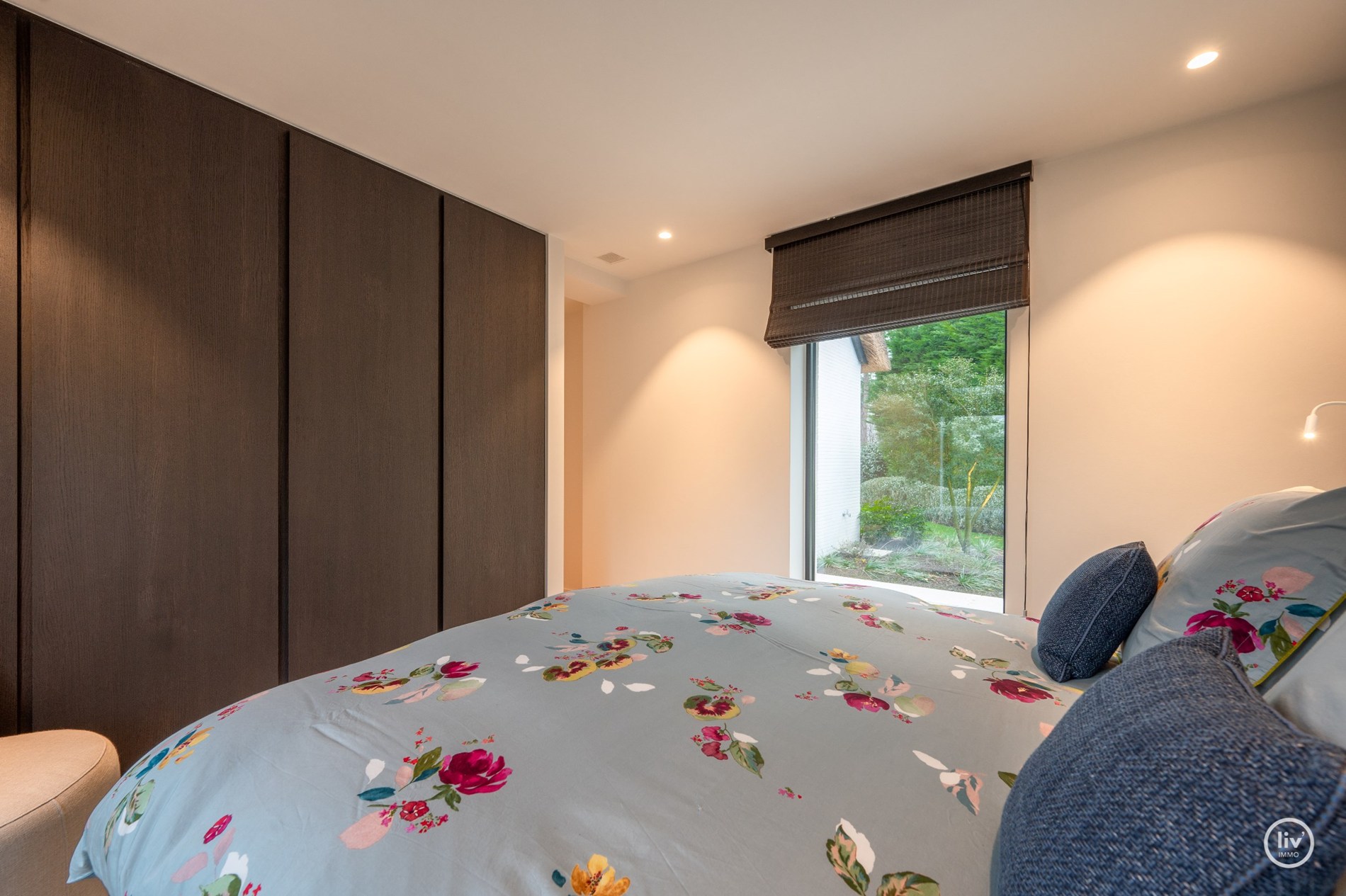 Superbe villa charmante, entièrement rénovée et joliment située dans un quartier résidentiel calme à proximité du centre de Knokke. 