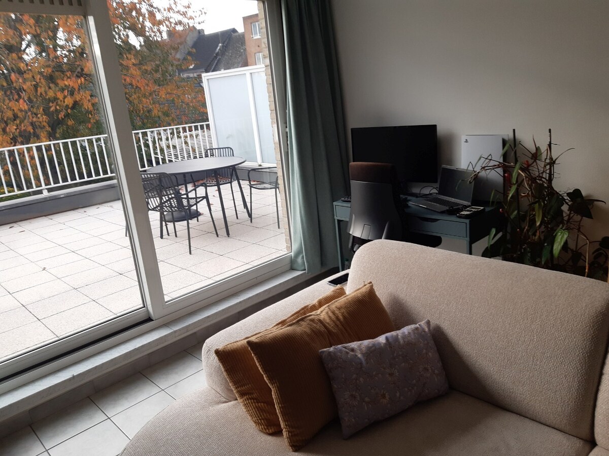 Aangenaam 1-slp-appartement met ruim terras. 