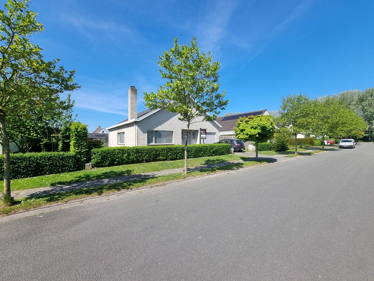 Villa met potentieel in een rustige residentiële wijk 