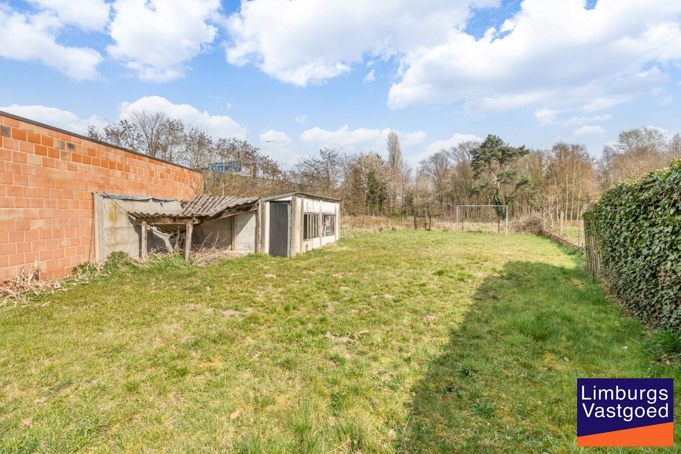 Te renoveren HOB met 3 slpk en garagebox, 13a77ca 