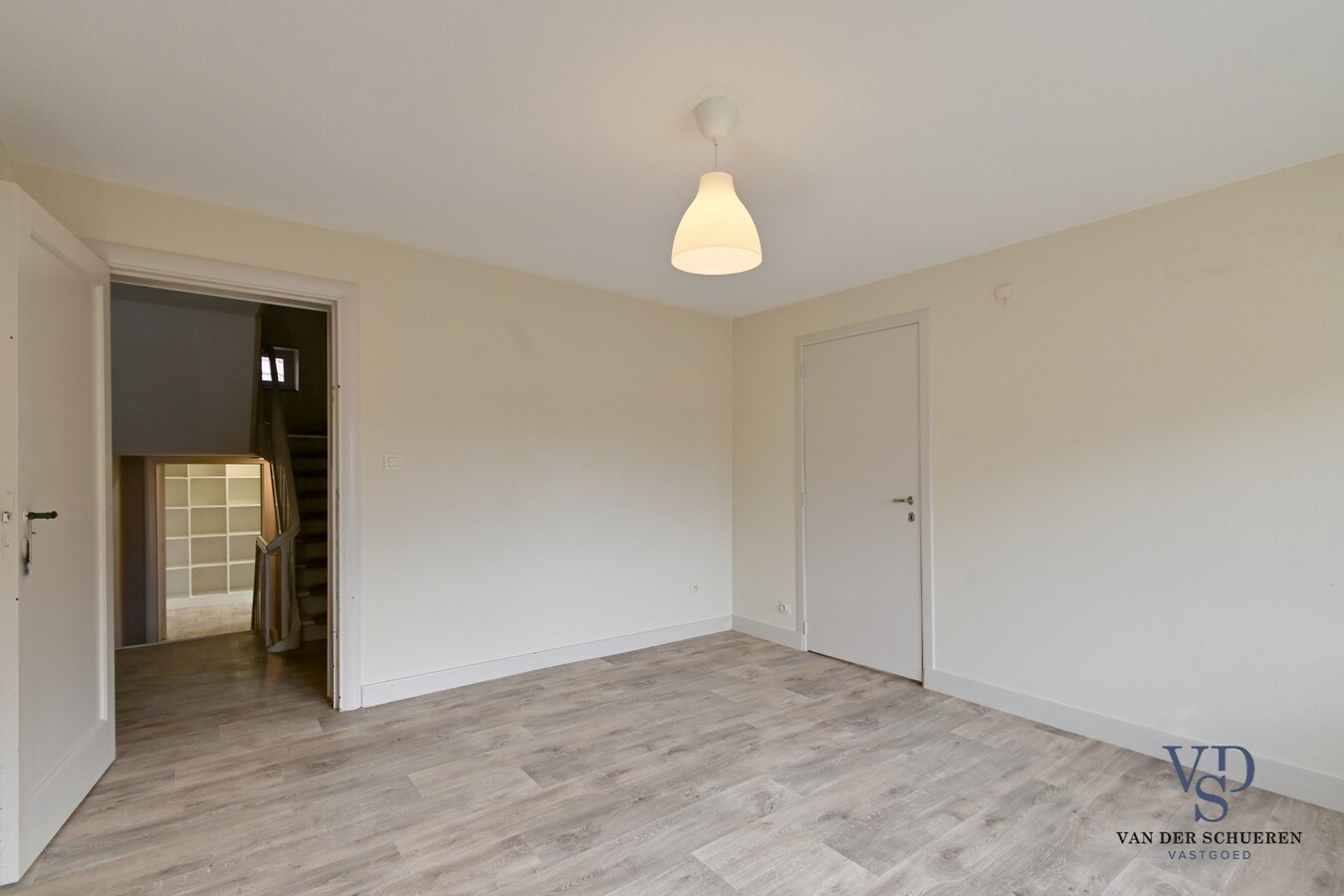Te renoveren woning in centrum Balegem. 