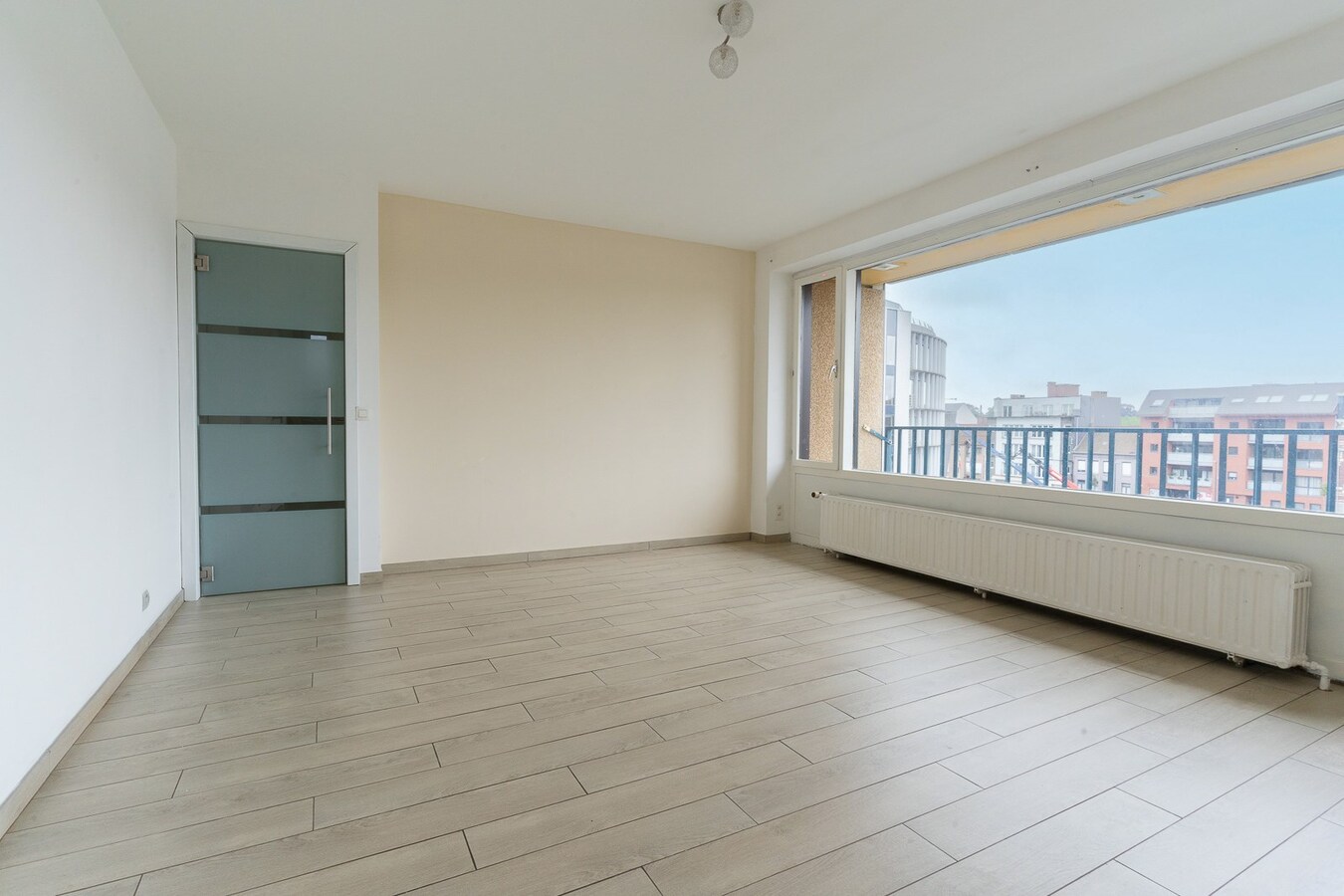 Appartement avec terrasse, en plein centre-ville ! 