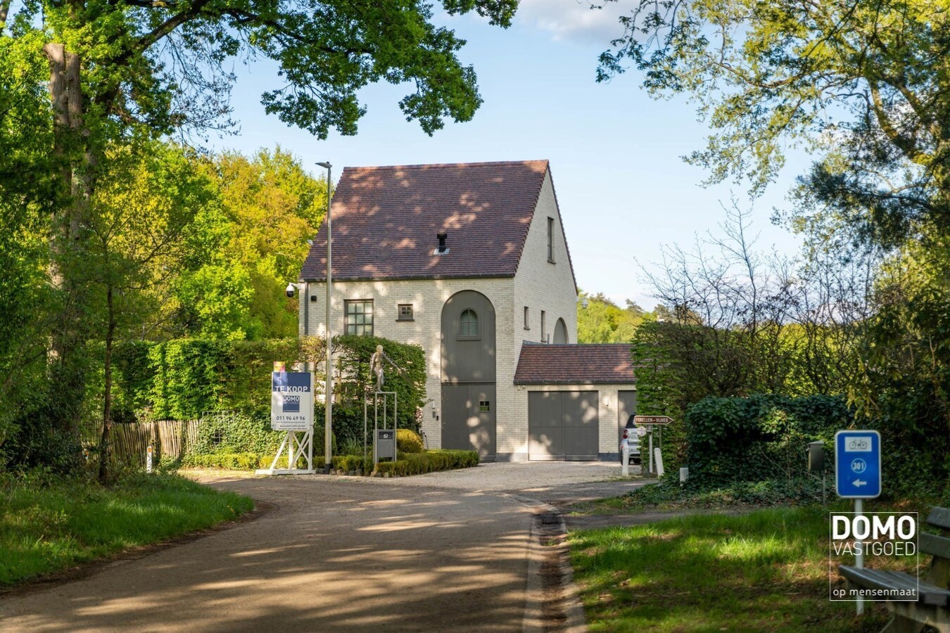 Exclusieve villa, zeer rustig gelegen, aan de groene bossen van Bolderberg. 