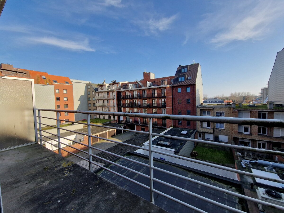 Cozy 2 bedroom apartment for rent in Nieuwpoort bad! 