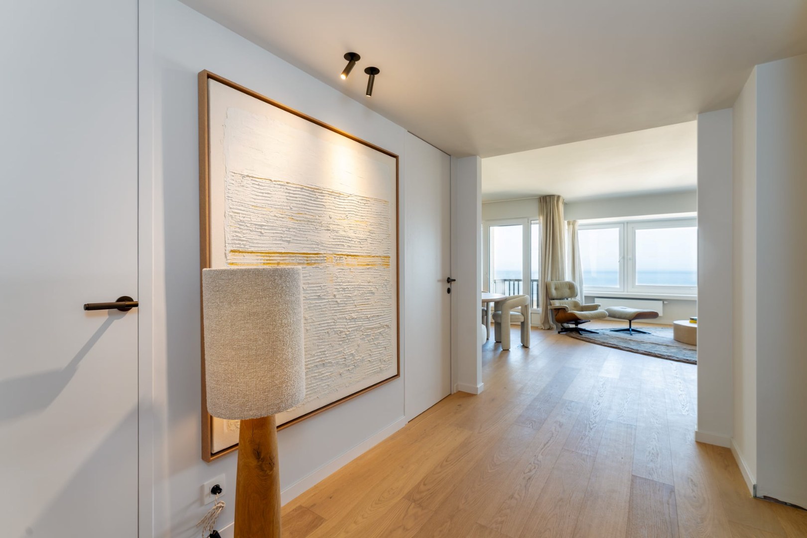 APPARTEMENT HAUT DE GAMME DE 2 CHAMBRES AVEC TERRASSE ET VUE SUR MER 