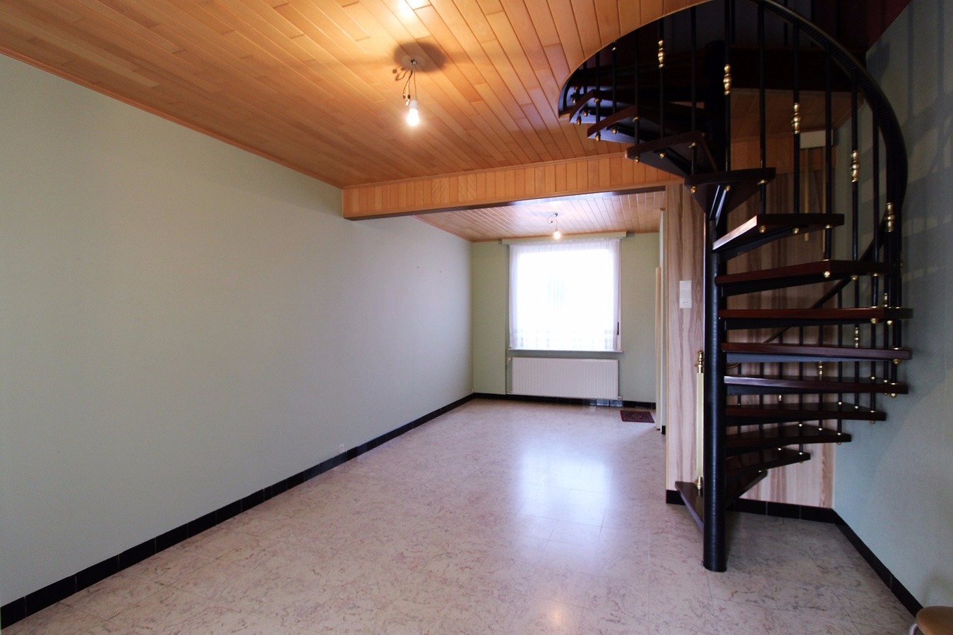 VERKOCHT IN  1 WEEK ! 