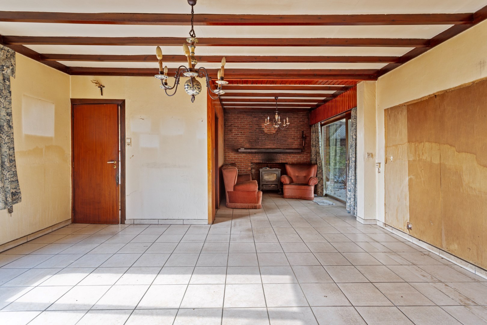 Uniek project: te renoveren woning op een perceel van bijna 1 hectare in Kessel-Lo. 