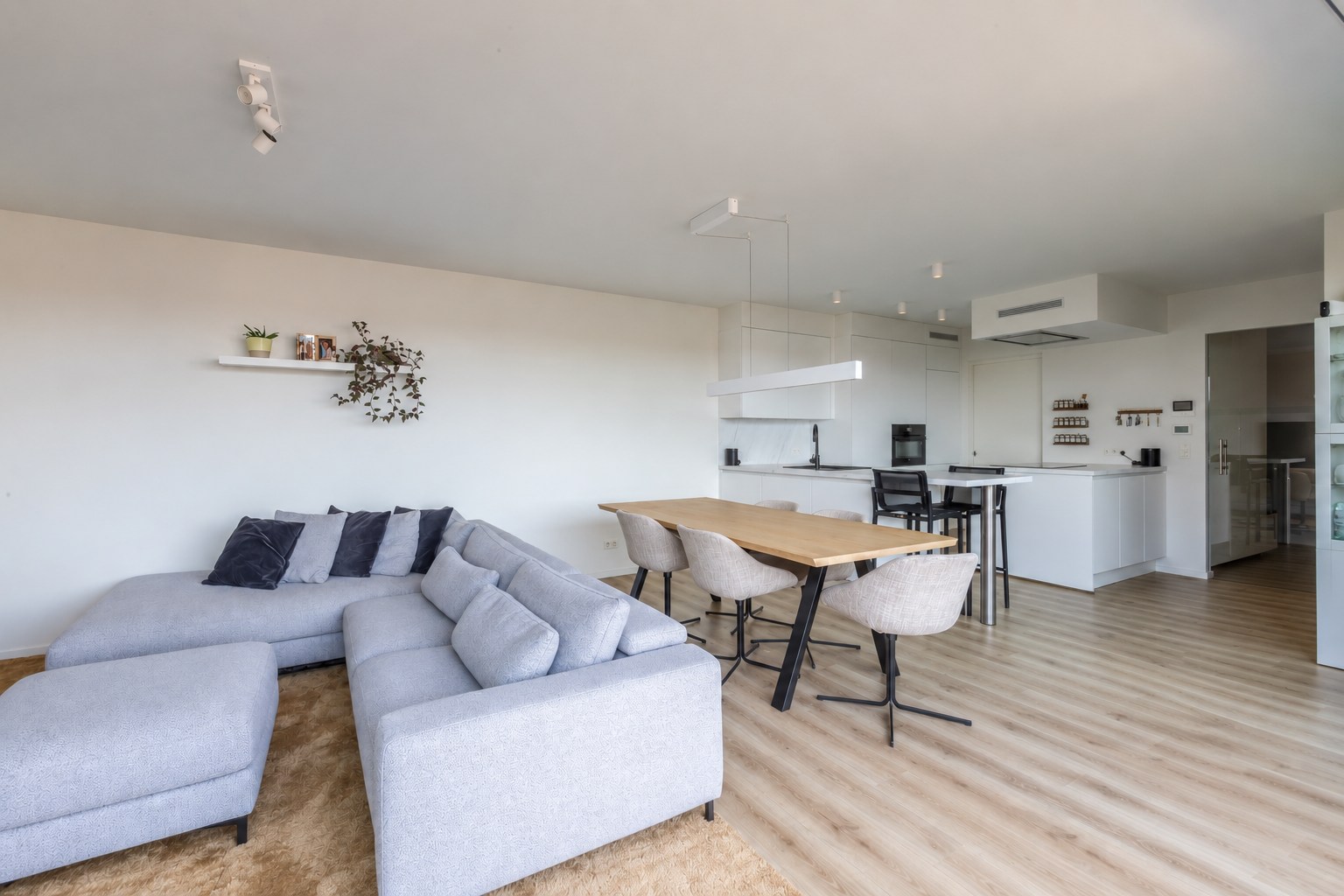 Recent luxueus appartement (2023) met 2 slaapkamers 