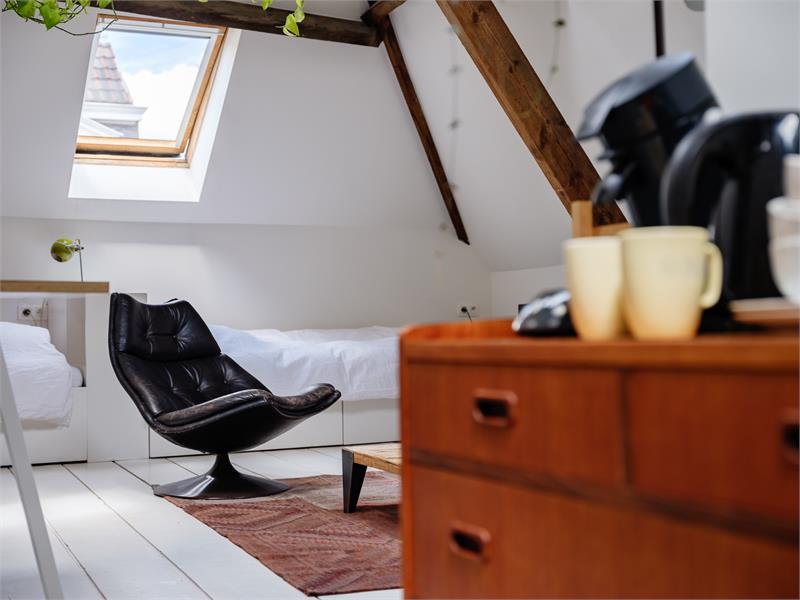 Uitzonderlijk klassevol herenhuis met handelspand in het hart van het historisch centrum 