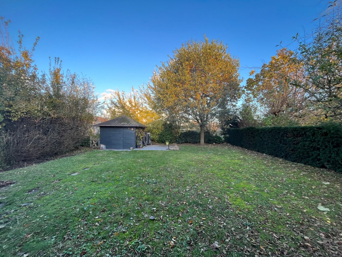 Ruime gezinswoning nabij centrum Deinze 