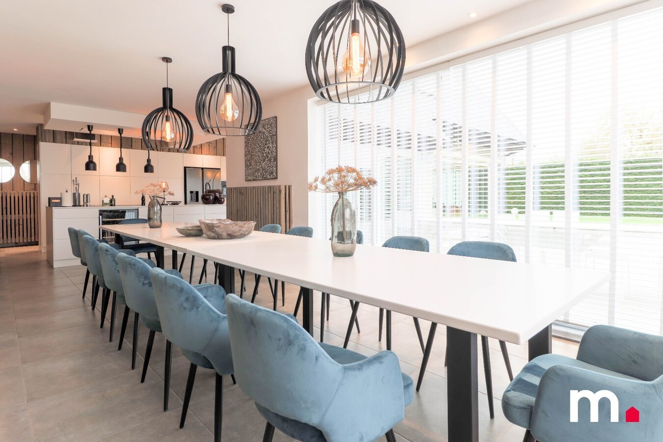 Sublieme Villa met 5 slaapkamers en Zwembad te Kortrijk ! 