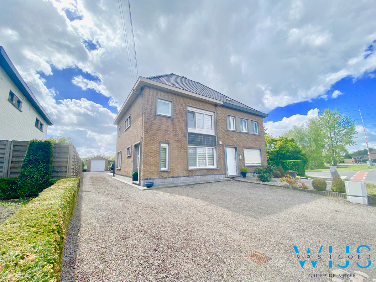 Instapklare gezinswoning met ZUIDgerichte tuin te Evergem! 