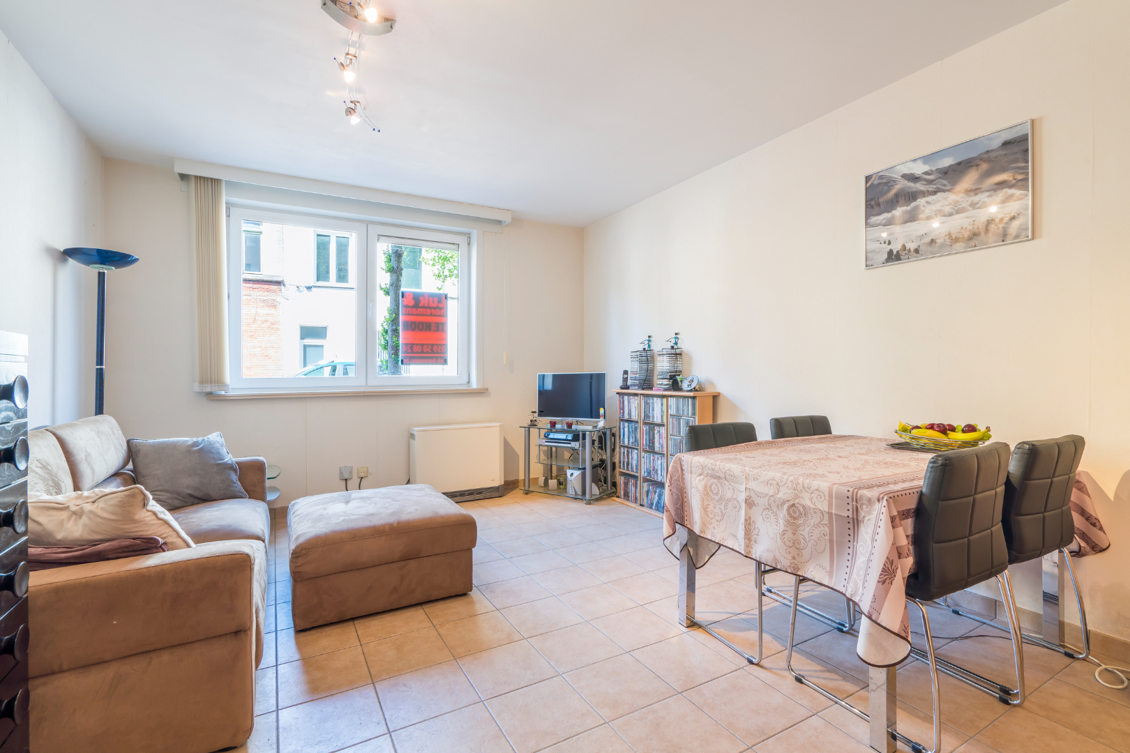 INSTAPKLAAR APPARTEMENT MET 2 SLAAPKAMERS 