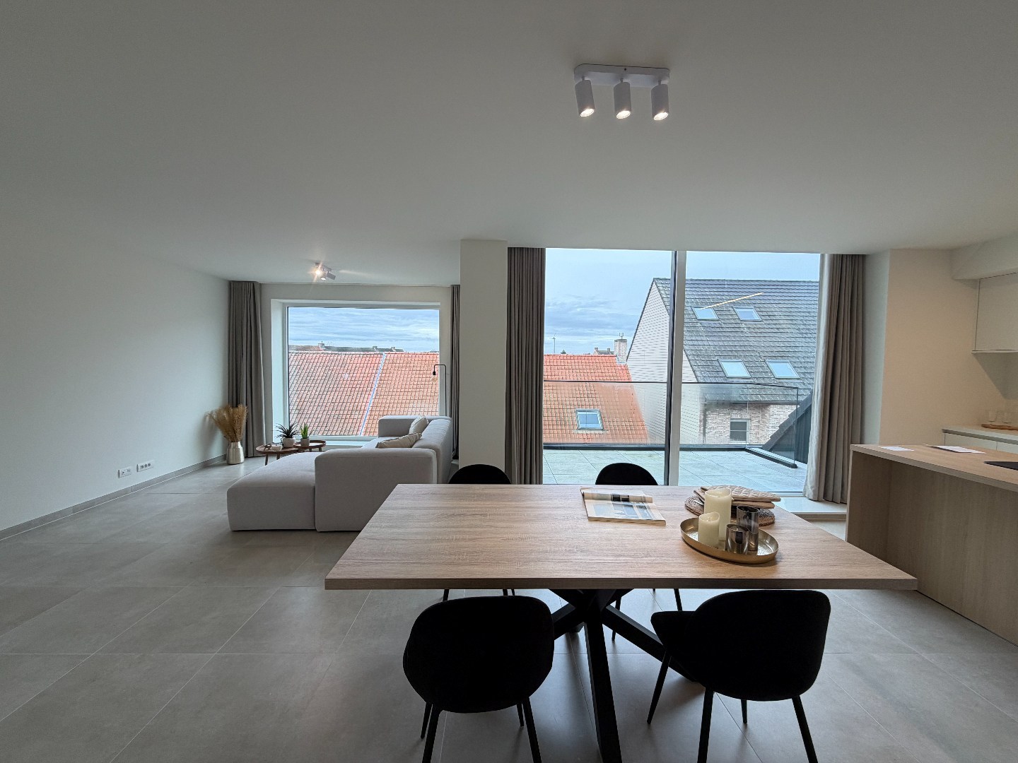 Te huur: Nieuwbouw 3-slaapkamer appartement in het centrum van Zulte 