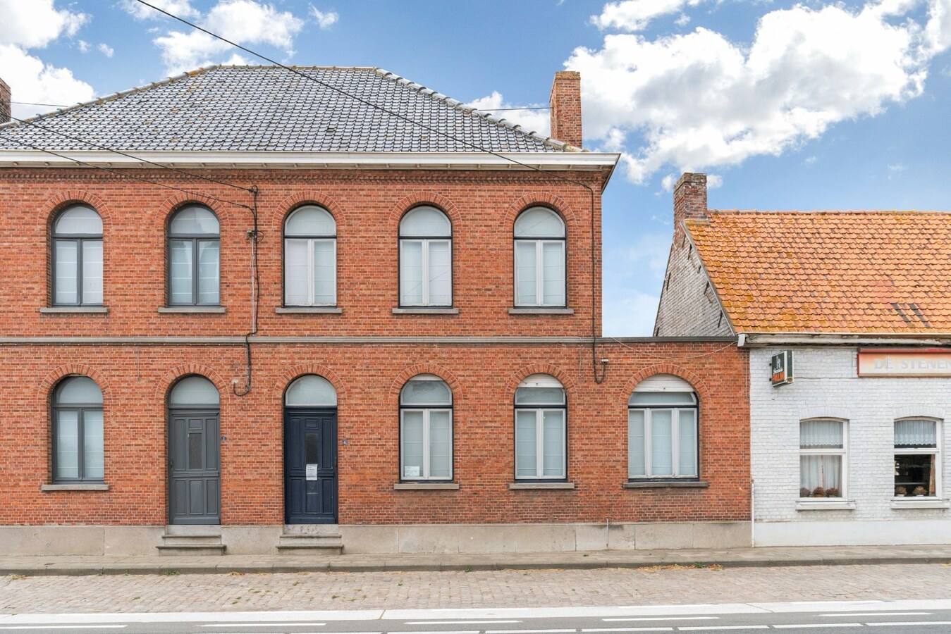 Ruime karakterwoning op ruim perceel van 618m² 